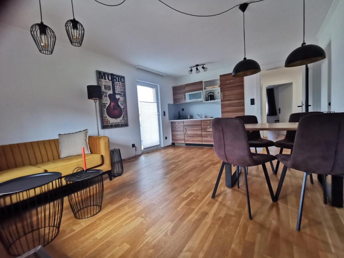 Ferienwohnungen Kienesberger Tiefgraben Exterior foto
